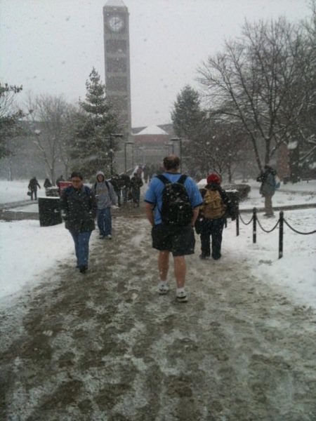 Их ничто не волнует BroDude.ru brodude.ru, 24.07.2013, 4SZ9TpmqLjLhC7X860XfdesXz0Dhqm2l