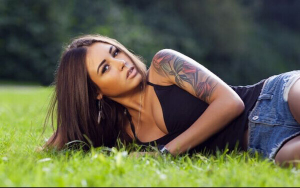 Девушки в джинсовых шортах BroDude.ru brodude.ru, 8.08.2013, xYP9ZeGNGL4wJKZX6qoRpKcWRVY9Xfb2