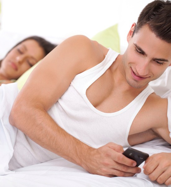 Самые омерзительные мужские привычки BroDude.ru brodude.ru 24.09.2013 n7KX1UW1bQkRu