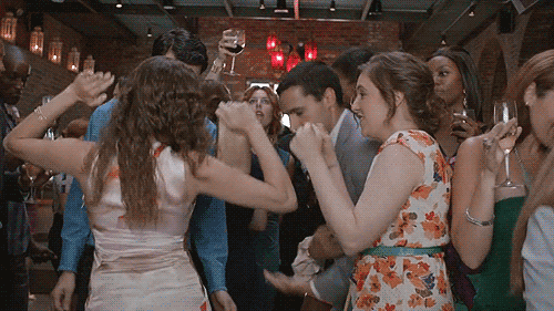 Типичные танцевальные движения, которые вытворяет каждая девушка, когда напьется BroDude.ru brodude.ru 15.10.2013 NGEfUZUZp3WZ6