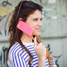Необходимая вещь - ручка для iPhone Необходимая вещь - ручка для iPhone