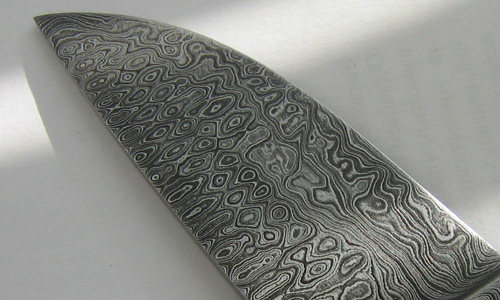 damask-steel0321767617.jpg